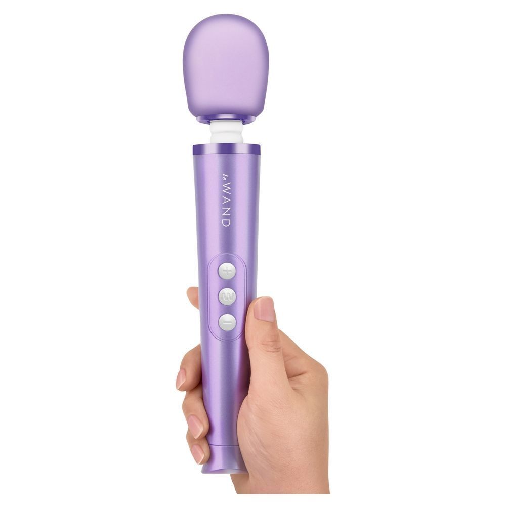 Le Wand Petite Rechargeable Vibrating Massager Violet-1