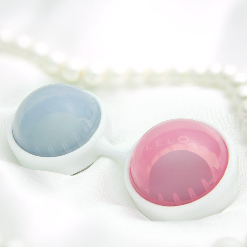 Lelo Luna Mini Beads Pink And Blue-2